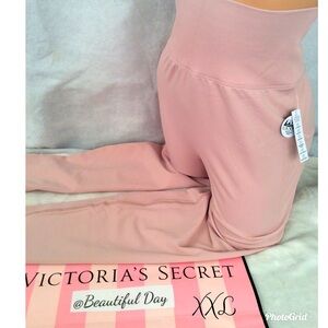 Victoria’s Secret Sport Legging